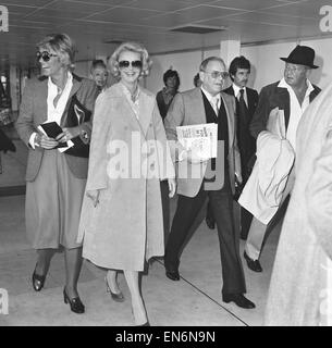 Frank Sinatra and wife Barbara Marx seen here at Heathrow Airport prior to depature on a Concorde flight for New York . 17th September 1978 Stock Photo