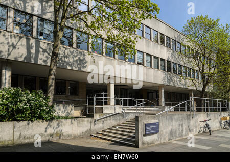 The Administration and Services Offices of the University of Oxford, Wellington Square, Oxford, England, U.K. Stock Photo