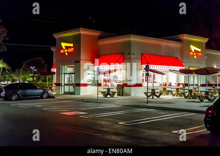 An In-N-Out Hamburger restaurant in Modesto California at night Stock Photo