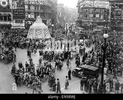 VE Day Celebrations Stock Photo - Alamy