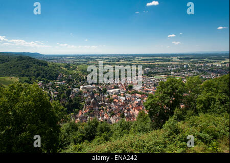 Overlooking the historic center of the ruins Starkenburg, Heppenheim, Bergstraße, Hesse, Germany Stock Photo