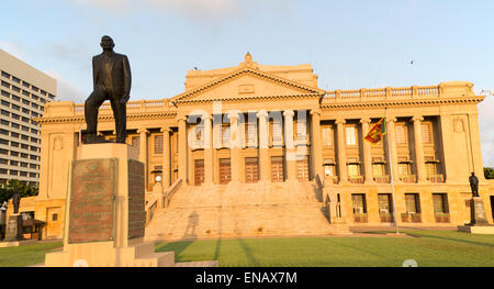 Old Parliament Building now the Presidential Secretariat offices, Colombo, Sri Lanka, Asia Stock Photo