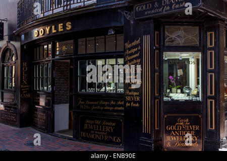 Doyles Antique Jewellery Shop In The Lanes, Brighton, Sussex, UK Stock Photo