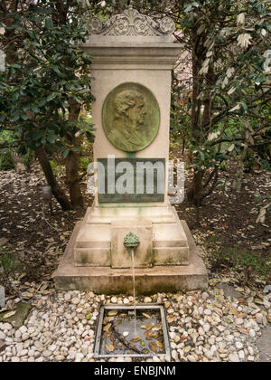 Plaque Honoring Edwin Booth, Gramercy Park, NYC, USA Stock Photo