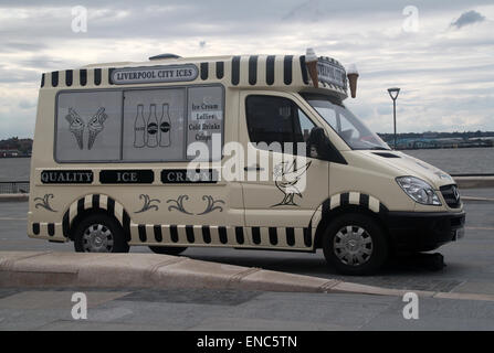 Ice Cream van by pier in Liverpool Stock Photo