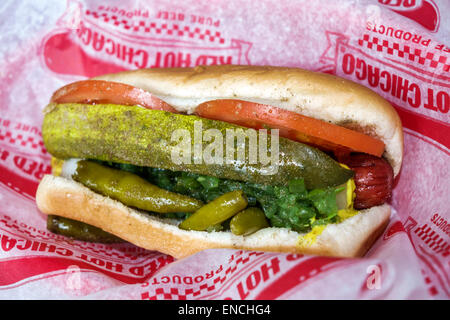 Chicago Illinois,North Side,Lincoln Park,West Fullerton Avenue,neighborhood,Chicago's Dog House,restaurant restaurants food dining cafe cafes,dining,h Stock Photo
