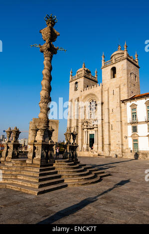 Porto Cathedral, Se do Porto, Terreiro da Sé, Porto, Portugal Stock Photo