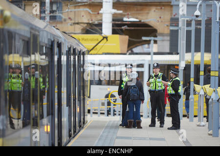 Manchester Victoria train station and Metrolink tram platforms, British Transport Police BTP working in the station area Stock Photo