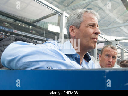 Berlin, Germany. 03rd May, 2015. Head coach Lucien Favre (L) and assistant coach Frank Geideck of Borussia Moenchengladbach look on during the German Bundesliga soccer match Hertha BSC and Borussia Moenchengladbach at Olympic stadium in Berlin, Germany, 03 May 2015. Photo: Oliver Mehlis/dpa/Alamy Live News Stock Photo