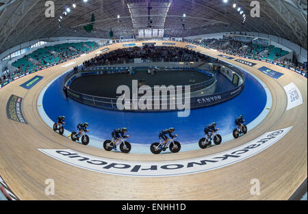 Manchester, UK. 2nd May, 2015.  Alex Dowsett, Movistar, broke the UCI cycling Hour world record at Manchester velodrome. Stock Photo