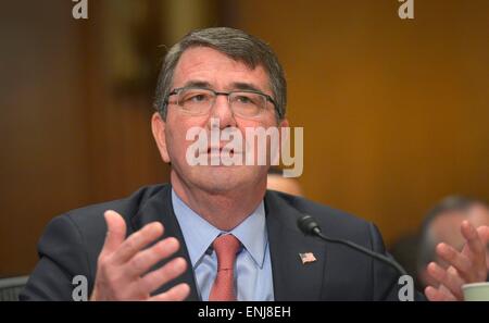 Washington, DC, USA. 06th May, 2015. US Secretary of Defense Ash Carter testifies before the Senate Appropriations Committee defense subcommittee on the proposed FY16 budget May 6, 2015 in Washington D.C. Stock Photo