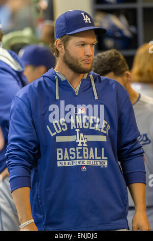 May 5, 2015: Los Angeles Dodgers starting pitcher Clayton Kershaw #22 during the Major League Baseball game between the Milwaukee Brewers and the Los Angeles Dodgers at Miller Park in Milwaukee, WI. Dodgers beat the Brewers 7-1. John Fisher/CSM Stock Photo