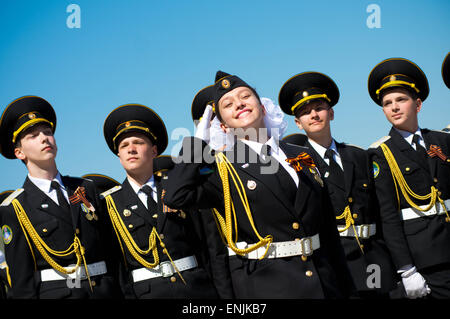 Moscow, Russia. 06th May, 2015. Military cadets of Russia parade at Poklonnaya Hill in Moscow to mark the 70th Victory Day event ahead of the main 9th May Parade in Red Square. © Geovien So/Pacific Press/Alamy Live News Stock Photo