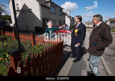 Viscount John Thurso on the 2015 campaign trail in Tain, Ross and Cromarty. Stock Photo