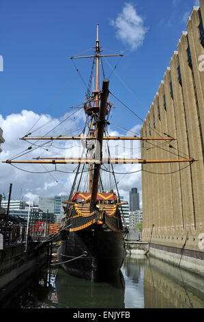 The Golden Hind, London, U.K. A replica of Captain Sir Francis Drake's ...