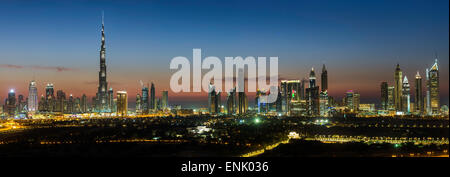 Elevated view of the new Dubai skyline, the Burj Khalifa, modern architecture and skyscrapers on Sheikh Zayed Road, Dubai, UAE Stock Photo