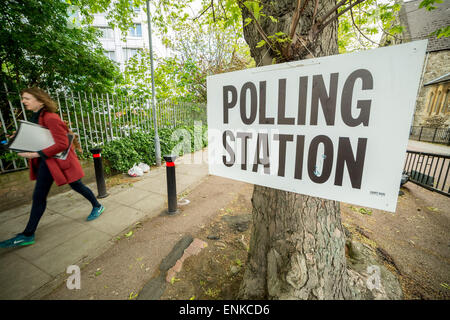 London, UK. 7th May, 2015. Polling Station at All Saints Church and Community Centre on General Election Polling Day in Lewisham Deptford Constituency Credit:  Guy Corbishley/Alamy Live News Stock Photo