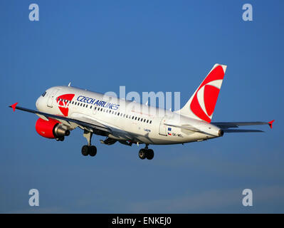 OK-MEL Czech Airlines (CSA) Airbus A319-112 - cn 3094 takeoff from Polderbaan, Schiphol (AMS - EHAM) at sunset, Stock Photo