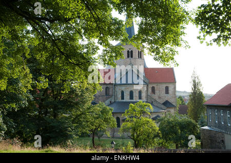 Basilika St. Goderhard, Hildesheim, Niedersachsen, Deutschland |  St. Godehard church, Hildesheim, Lower Saxony, Germany Stock Photo