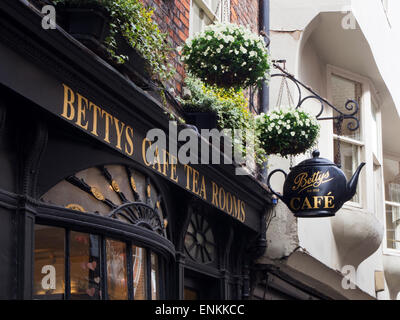 Teapot Sign outside Bettys Tea Rooms on Stonegate in York Yorkshire England Stock Photo