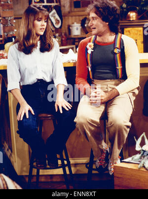 Mork & Mindy TV Series 1978 - 1982 USA Creation : Joe Glauberg, Garry ...