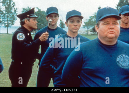 Police Academy, aka: Police Academy - Dümmer als die Polizei erlaubt, USA 1984, Regie: Hugh Wilson, Darsteller: G. W. Bailey (li Stock Photo