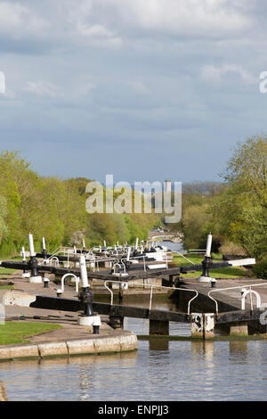 Hatton Locks on the Grand Union Canal looking towards Warwick, Warwickshire, England, UK Stock Photo