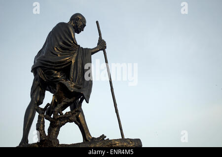 Statue of Mahatma Gandhi at Marina Beach, Chennai (Madras), Tamil Nadu, India, Asia Stock Photo