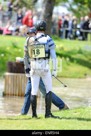 Badminton, Gloucestershire. 9th May, 2015.  Mitsubishi Motors Badminton Horse Trials 2015. Badminton, England. Rolex Grand Slam Event and part of the FEI  series 4star. Leaders from day 3 of 4 Andrew Hoy during the Cross Country Phase Credit:  Julie Priestley/Alamy Live News Stock Photo
