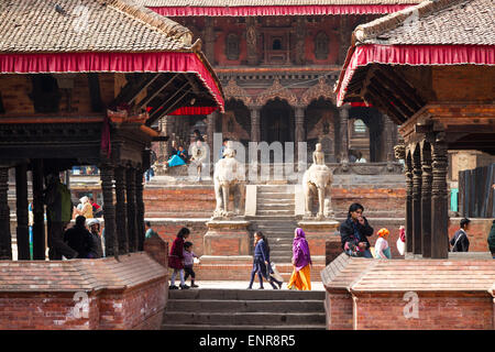Hindu temples in historic Durbar Square in Patan, Kathmandu, Nepal Stock Photo