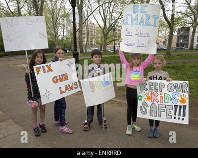 The Third Annual Brooklyn Bridge March and Rally to End Gun Violence Now organized by Moms Demand Action, May 9, 2015. Stock Photo