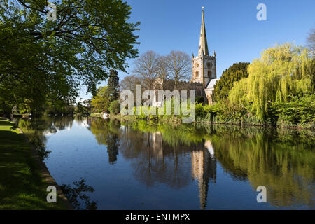 Holy Trinity Church (Shakespeare's burial place) on the River Avon, Stratford-upon-Avon, Warwickshire, England, United Kingdom, Stock Photo