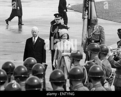 The Queen in West Germany. The first British Monarch to make a state visit for 56 years. Inspecting some West German troops with President Luebke. 19th May 1965. Stock Photo