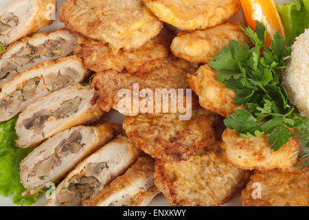Appetizer of meat with lettuce, pepper and vegetables Stock Photo