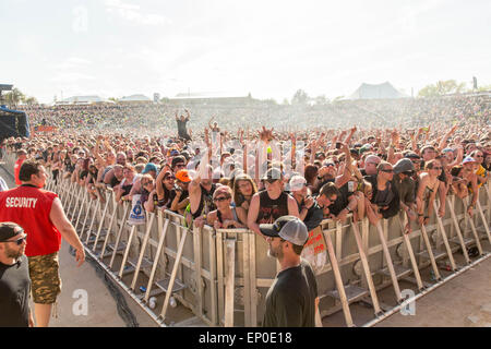 Somerset, Wisconsin, USA. 9th May, 2015. A large crowd enjoys In This Moment the inaugural Northern Invasion music festival during 'The World's Loudest Month' at Somerset Amphitheater in Somerset, Wisconsin © Daniel DeSlover/ZUMA Wire/Alamy Live News Stock Photo