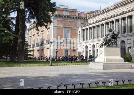 Prado Museum with statue of Diego Velázquez, Madrid, Spain Stock Photo