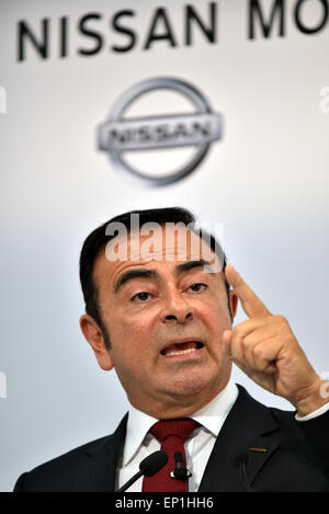 Yokohama, Japan. 13th May, 2015. Nissan Motor CEO Carlos Ghosn speaks during a news conference at its head office in Yokohama, south of Tokyo, on Wedneday, May 13, 2015. Japans second largest automaker forecast net income of 485 billion yen in the current year ending March 31, 2016, from 457.6 billion yen a year earlier. Credit:  Natsuki Sakai/AFLO/Alamy Live News Stock Photo