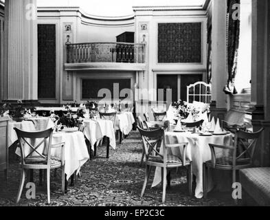 glasgow malmaison hope restaurant street central station opened hotel 15th alamy september