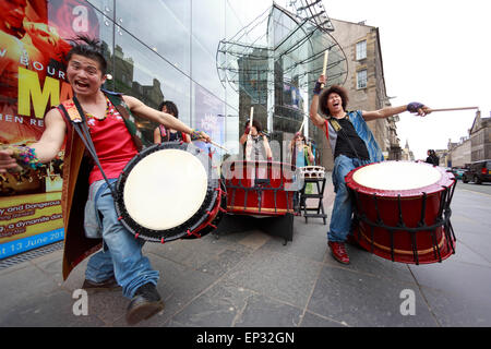 Edinburgh. UK. 13 May, 2015. YAMATO DRUMMERS OF JAPAN. Drummers, masters of the ancient art of Taiko drumming. En route to their first Scottish date in Inverness, the company will stop at the Edinburgh Festival Theatre. Credit:  Pako Mera/Alamy Live News Stock Photo