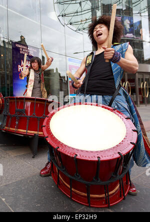 Edinburgh. UK. 13 May, 2015. YAMATO DRUMMERS OF JAPAN. Drummers, masters of the ancient art of Taiko drumming. En route to their first Scottish date in Inverness, the company will stop at the Edinburgh Festival Theatre. Credit:  Pako Mera/Alamy Live News Stock Photo