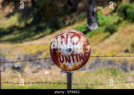 A home made no hunting sign in the San Antonio Valley along the Amgen tour of California 2015 route Stock Photo