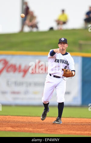 May 12, 2015: UNO Infielder Sam Carriere (9) during the game between ...