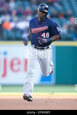 Torii hunter hi-res stock photography and images - Alamy