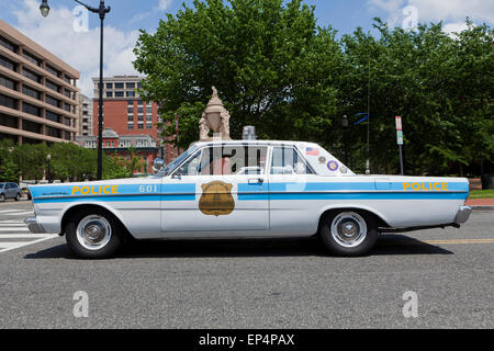 Vintage 1970s police car - USA Stock Photo: 82469265 - Alamy