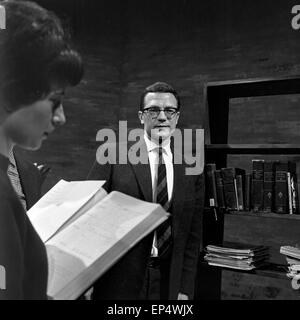 Anfrage, Mystery Fernsehspiel, Deutschland 1962, Regisseur Egon Monk Stock Photo