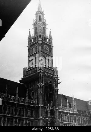 Der Turm des Rathauses in München, Deutschland Anfang 1970er Jahre. Tower of Munich city hall, Germany early 1970s. Stock Photo