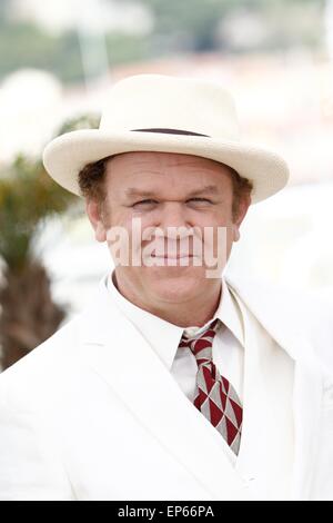 Cannes, Farnce. 14th May, 2015. US actor John C. Reilly attends the photocall of Tale Of Tales during the 68th Annual Cannes Film Festival at Palais des Festivals in Cannes, France, on 14 May 2015. Photo: Hubert Boesl - NO WIRE SERVICE - NO WIRE SERVICE - Credit:  dpa picture alliance/Alamy Live News Stock Photo