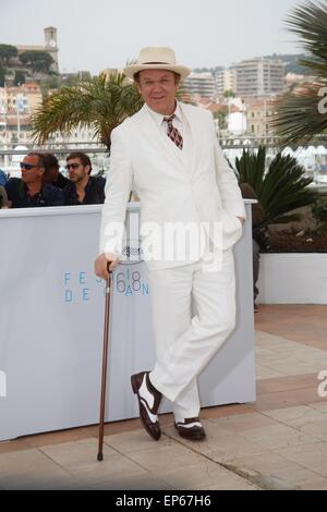 Cannes, Farnce. 14th May, 2015. US actor John C. Reilly attends the photocall of Tale Of Tales during the 68th Annual Cannes Film Festival at Palais des Festivals in Cannes, France, on 14 May 2015. Photo: Hubert Boesl - NO WIRE SERVICE - NO WIRE SERVICE - Credit:  dpa picture alliance/Alamy Live News Stock Photo