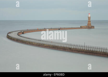 Roker pier and Lighthouse, Sunderland, Tyne and Wear. Stock Photo