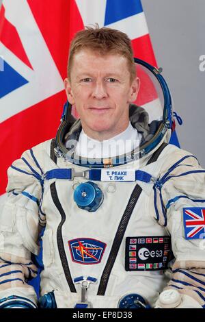 Official NASA Portrait Of British Astronaut Timothy Peake Photo Date official-nasa-portrait-of-british-astronaut-timothy-peake-photo-date
